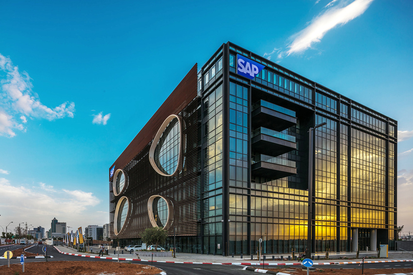 SAP ERP实施新篇章：哲讯科技助力企业数字化转型